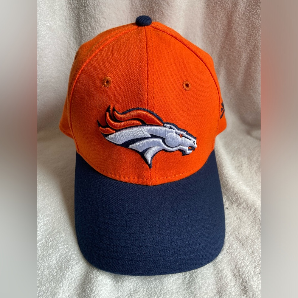 Broncos Logo Orange and Blue Hat Size Small Medium